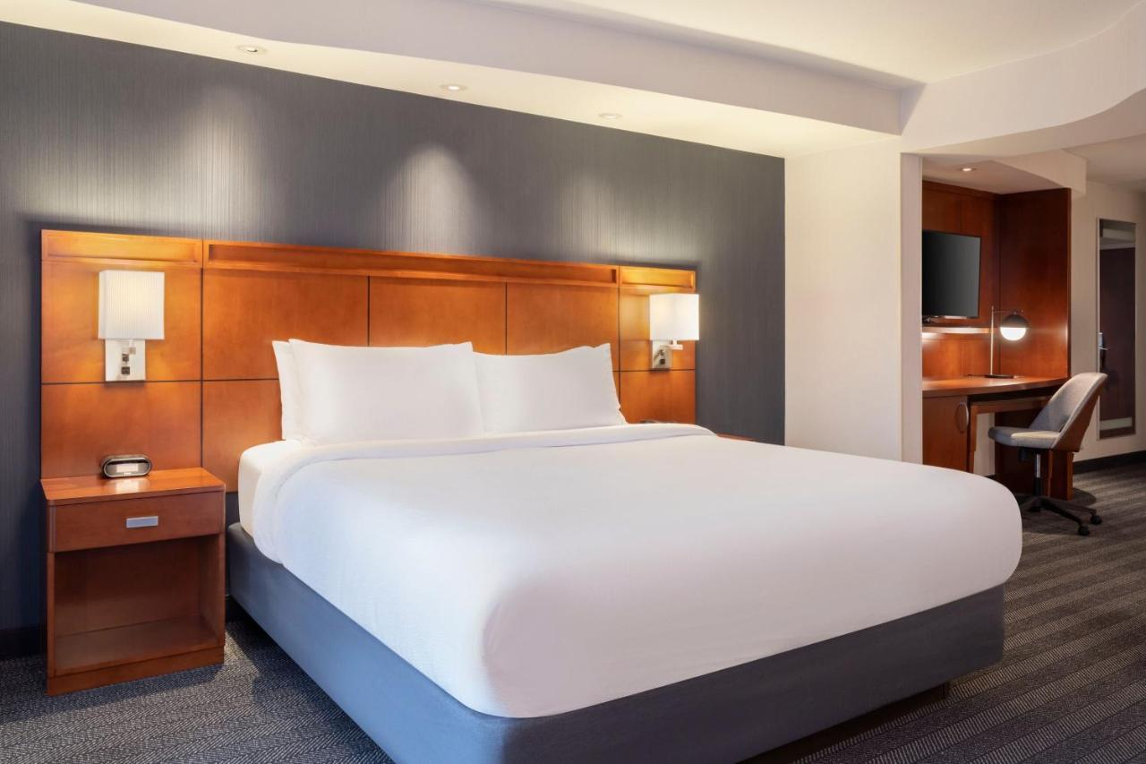 Courtyard By Marriott Columbus New Albany Hotel Bagian luar foto