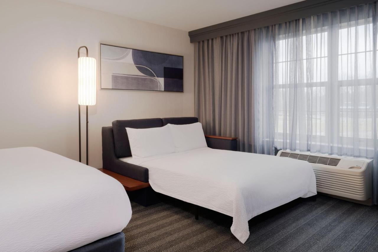 Courtyard By Marriott Columbus New Albany Hotel Bagian luar foto